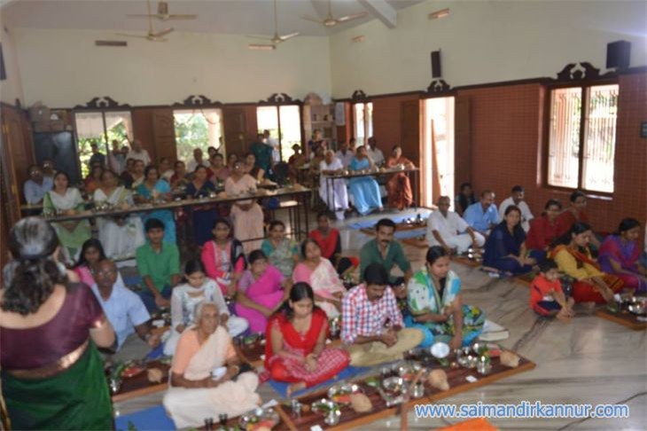 2015-pooja-08