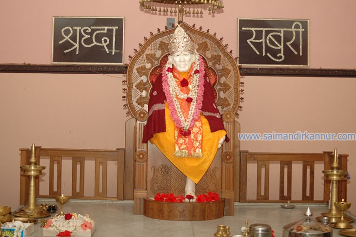 saibaba-03